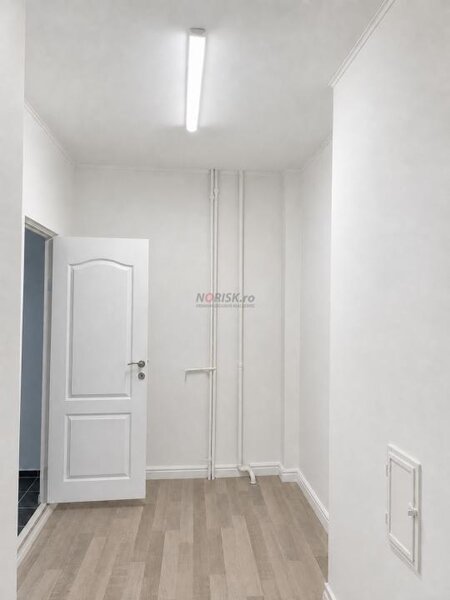 Calea Ferentari, spatiu comercial stradal, 62 mp, chirias activ, venit garantat contractual